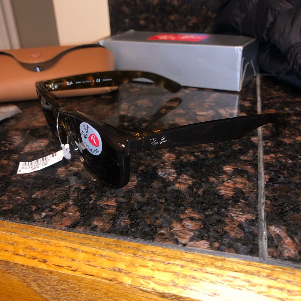 Ray-Ban - Picture 4 of 16